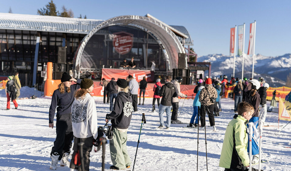 Viele Besucher beim Zettersfeld Summit Sessions 2025