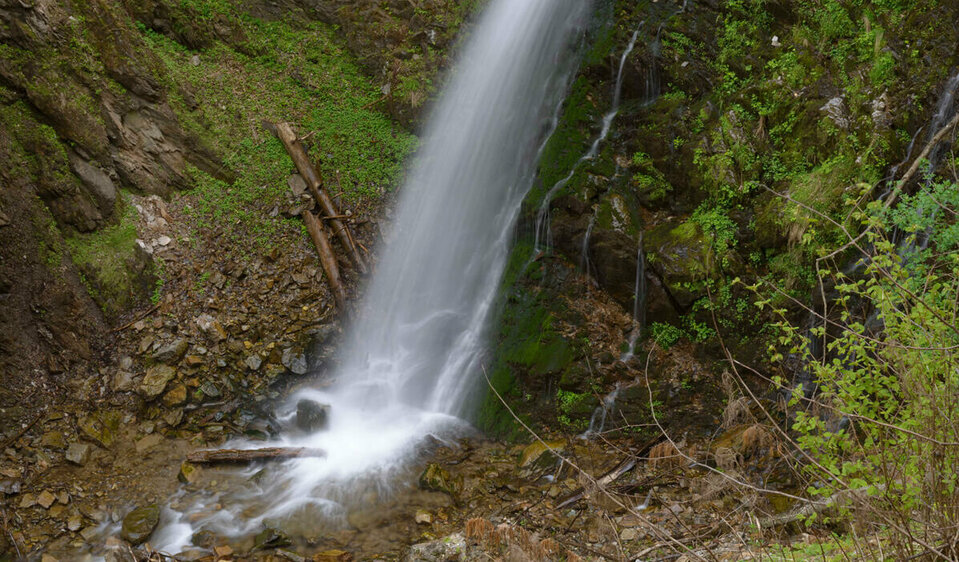 Iseltrail Osttirol Die Isel - complex and untamed glacial river system like the Yukon River