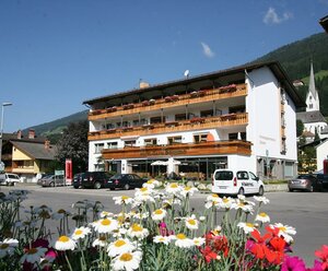Hotel Bergland - Familie Atzwanger