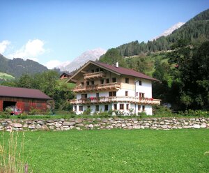 Santner alpine tauern living