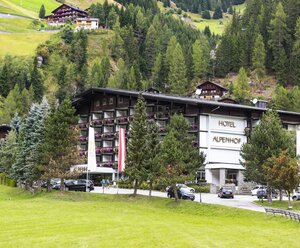 Hotel ALPENHOF