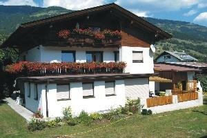 Kleinlercher Hedwig