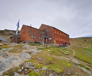 Defreggerhaus